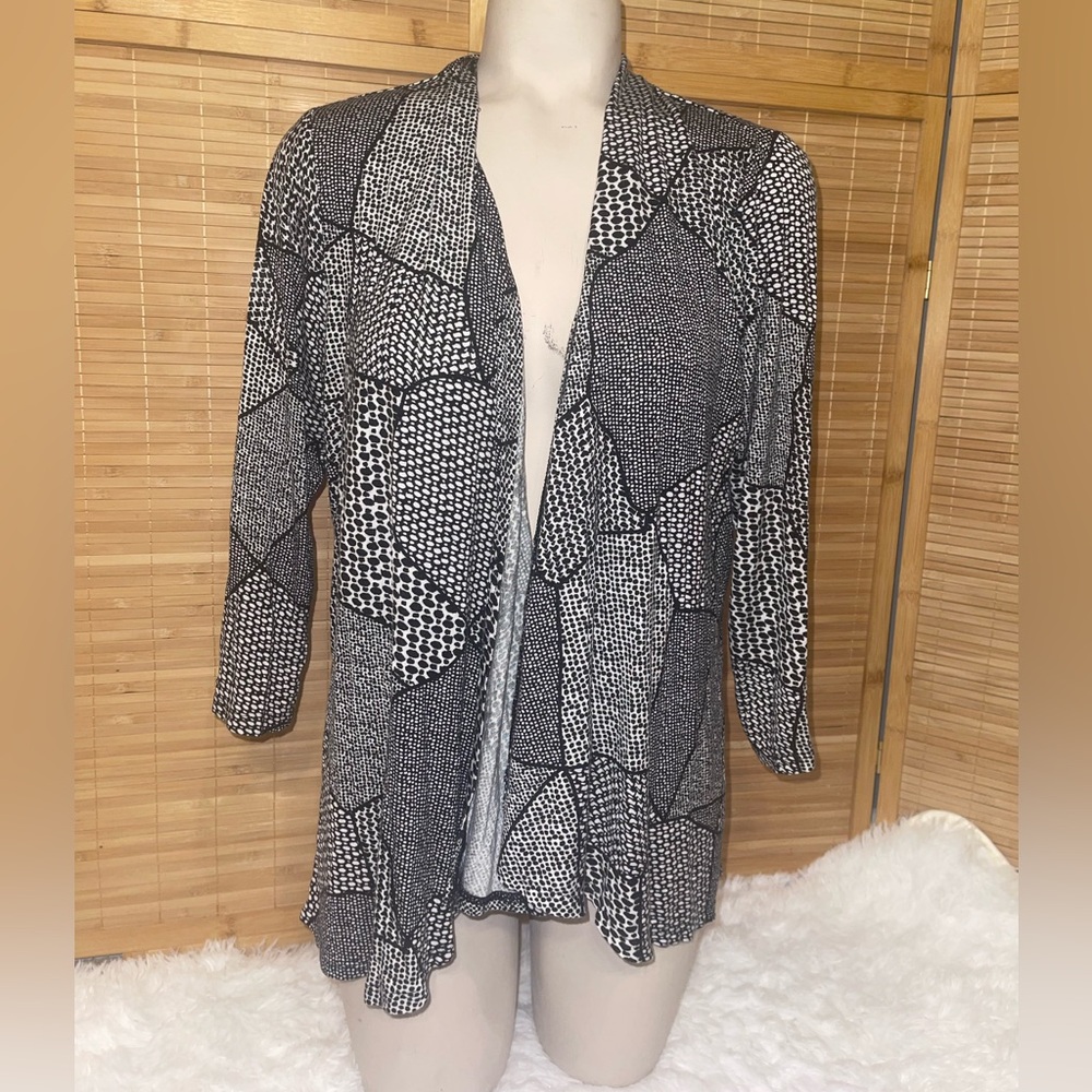 Notations black white abstract open front cardigan top 3/4 sleeves woman’s small